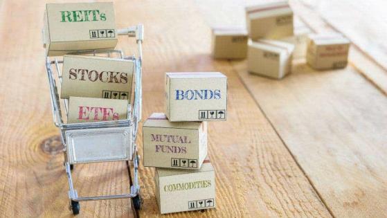 2 Stocks I’m Holding for 20 years — Plus 1 ETF