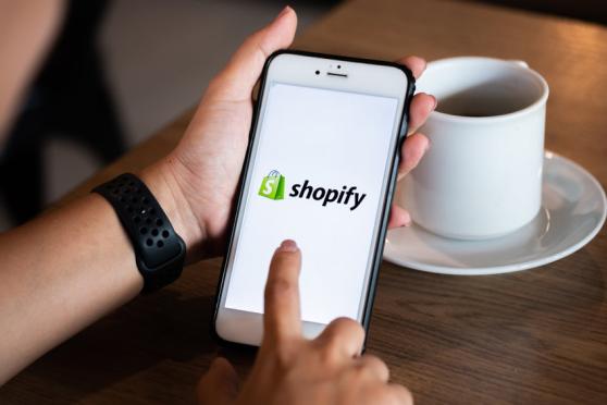 Shopify stock is a better pick than Amazon: Mark Mahaney explains why
