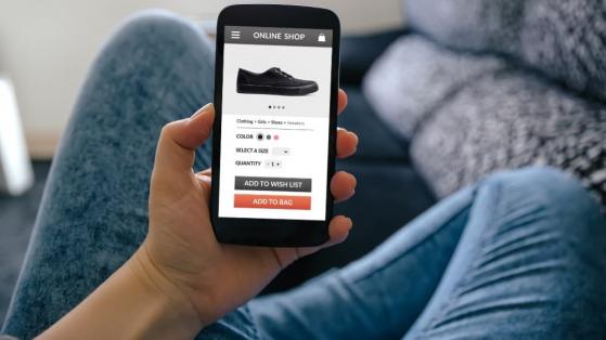 2 Top Canadian E-Commerce Stocks to Buy Right Now