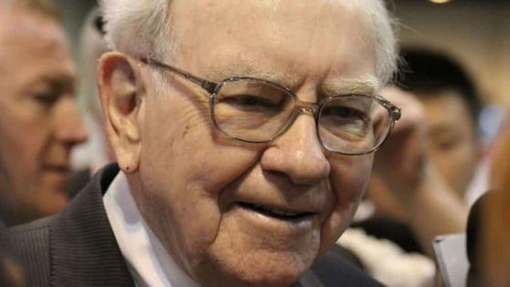 The Surprising Way to Become Wealthy? Live Like Warren Buffett
