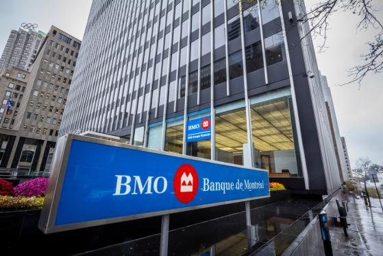 BMO stock price lags its Canadian peers: is it a good buy now?