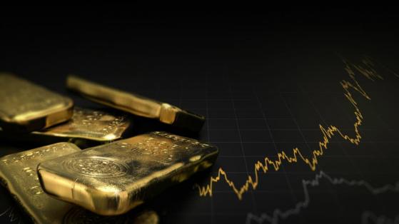 2 Stocks to Buy if Gold Starts Shining Brighter